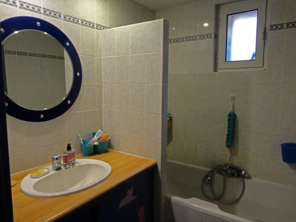 Dpt Pyrénées Orientales (66), à vendre Saint-Estève Maison 4 pièces 72 m² terrasse cour et garage