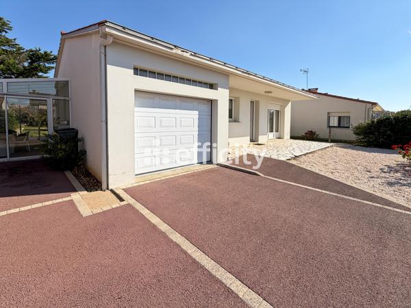 Maison
         3 pièces
        - 67 m² 240 000 €*