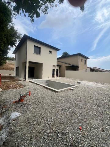 Maison Saint Marcel Les Valence 4 pièce(s) 109 m2, piscine