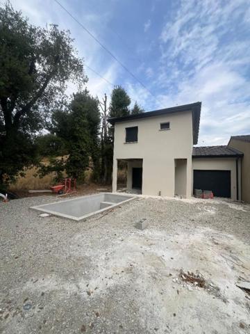 Maison Saint Marcel Les Valence 4 pièce(s) 109 m2, piscine
