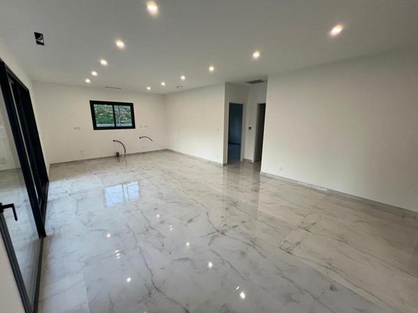 Maison Saint Marcel Les Valence 4 pièce(s) 109 m2, piscine