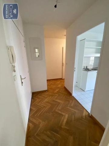 Appartement à louer 2 pièces 51m²