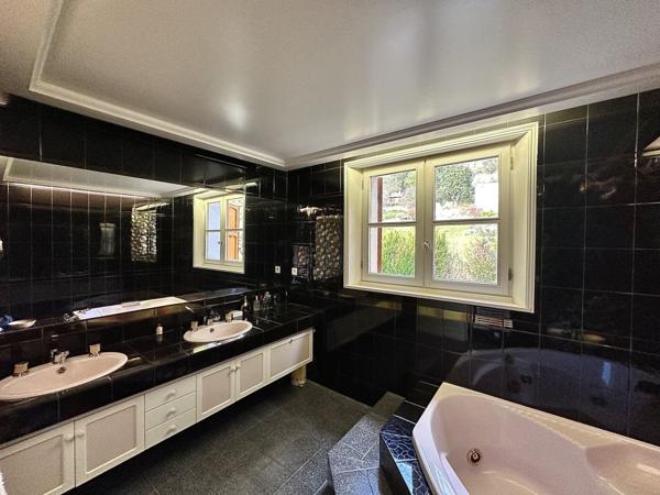 Vente Maison180 m² - 6 Pièces - ST GERMAIN LAPRADE (43700)