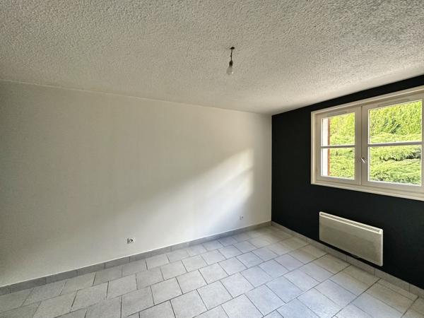 Vente Maison180 m² - 6 Pièces - ST GERMAIN LAPRADE (43700)