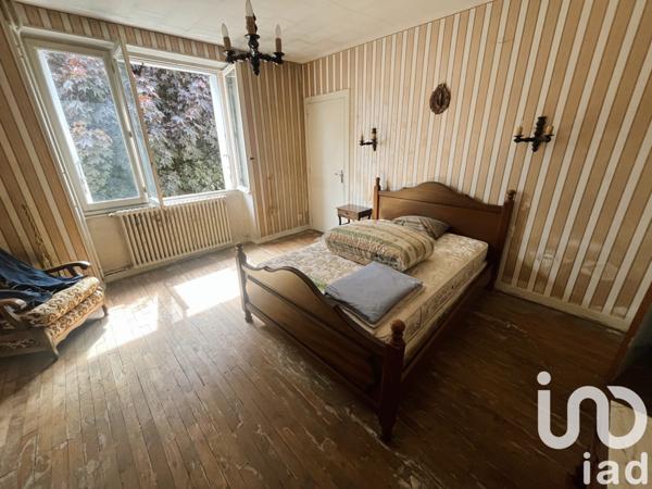 Maison à vendre 7 pièces 246 m² Parthenay