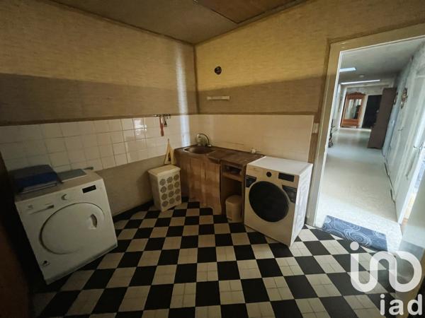 Maison à vendre 7 pièces 246 m² Parthenay