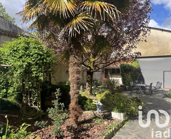 Maison à vendre 7 pièces 246 m² Parthenay