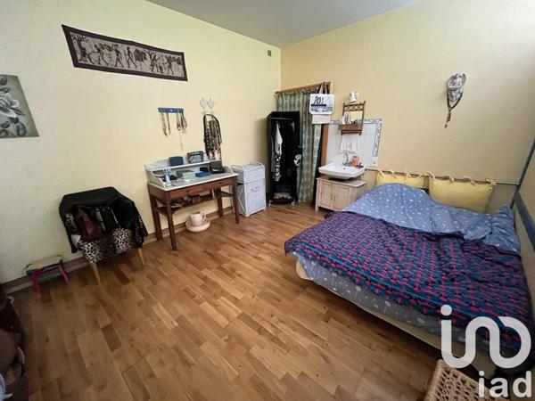 Maison à vendre 7 pièces 246 m² Parthenay