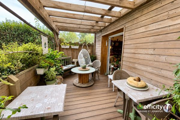 Maison
         2 pièces
        - 72 m² Exclusivité 364 900 € *