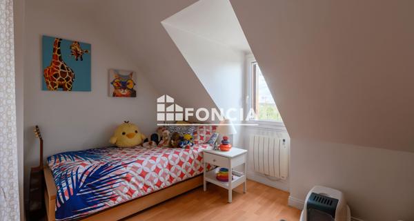 À vendre Maison 4 pièces 98 m² - Bussy-saint-georges 77600