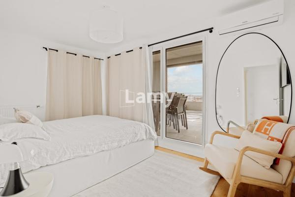 Appartement + cave+ 2 stationnements