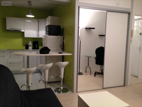 Appartement ancien à louer à Rouen en Seine-Maritime (76000), ref : 76026-1093512