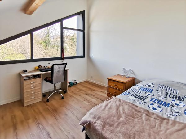 Dpt Haute Savoie (74), à vendre NEUVECELLE - HAUT DE GAMME - Appartement T4 de 132 m2 en attique vue lac exceptionnelle