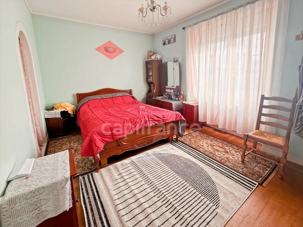 Immeuble à vendre LE CREUSOT (71)