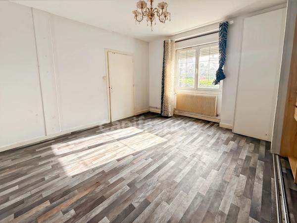 Immeuble à vendre LE CREUSOT (71)