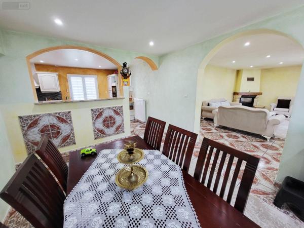 Maison à vendre à Ussel en Corrèze (19200), ref : UM 1308