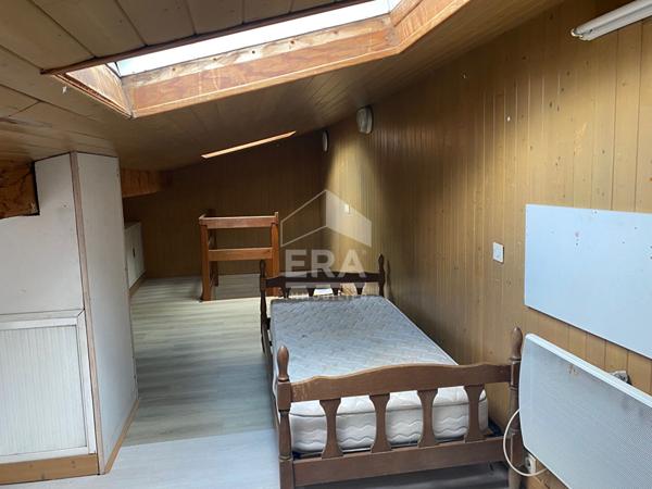 Noisy-le-Grand  - Yvris - A vendre maison 5 pièces avec sous-sol et dépendance