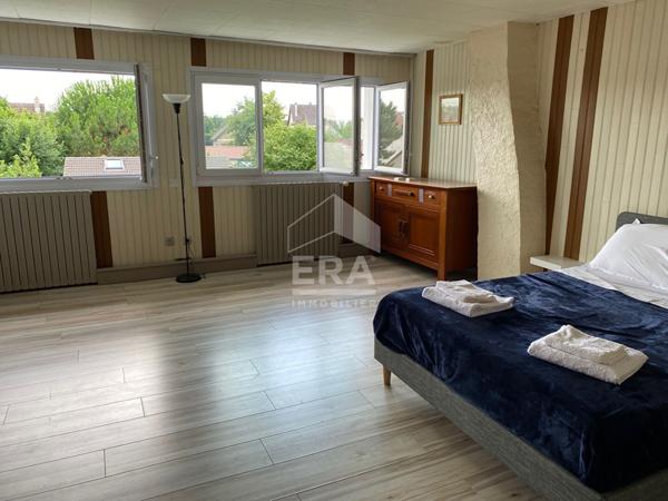 Noisy-le-Grand  - Yvris - A vendre maison 5 pièces avec sous-sol et dépendance