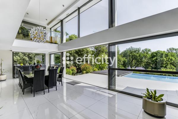 Maison 10 pièces - 393 m² Bien prestige