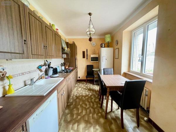 Maison à vendre à Trévou-Tréguignec dans les Côtes-d'Armor (22660), ref : A21