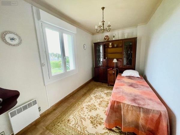 Maison à vendre à Trévou-Tréguignec dans les Côtes-d'Armor (22660), ref : A21