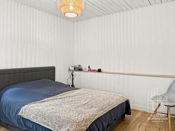 Châteaurenard (13160) Mas rénové 100 m2 3 chambres sur terrain de 410 m2