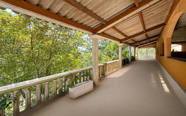 Maison à vendre    5 pièces • 135 m2 Nice