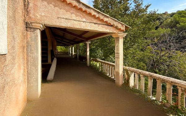 Maison à vendre    5 pièces • 135 m2 Nice