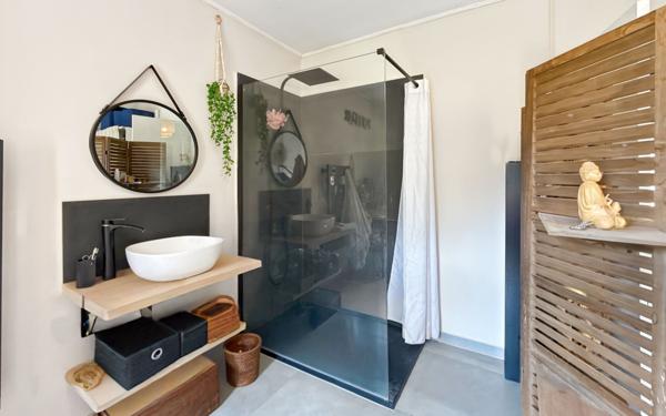 Maison à vendre    5 pièces • 135 m2 Nice