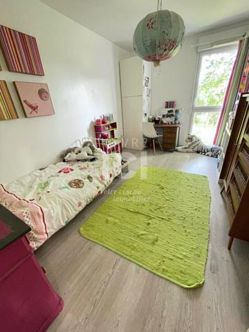 Appartement centre bourg de Sautron 3 pièces 66 m² avec balcon et place parking privative sécurisée