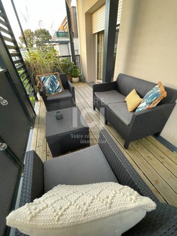 Appartement centre bourg de Sautron 3 pièces 66 m² avec balcon et place parking privative sécurisée