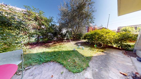 Villemomble Centre - À louer ? Charmant appartement avec jardin privatif ? (72 m²)