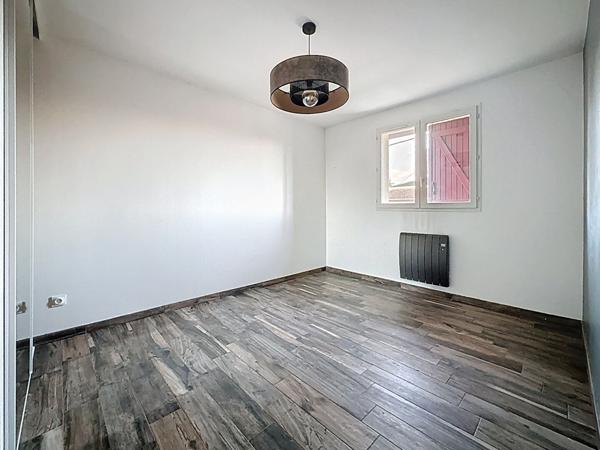 MERIGNAC ARLAC A VENDRE MAISON 4 CHAMBRES GARAGE PROCHE TRAM