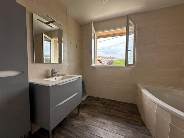 MERIGNAC ARLAC A VENDRE MAISON 4 CHAMBRES GARAGE PROCHE TRAM