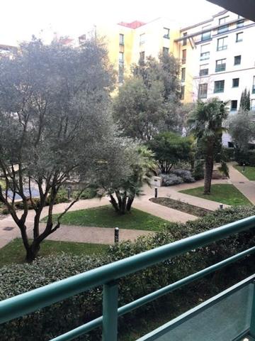 Appartement t2 + parking sous sol et cave