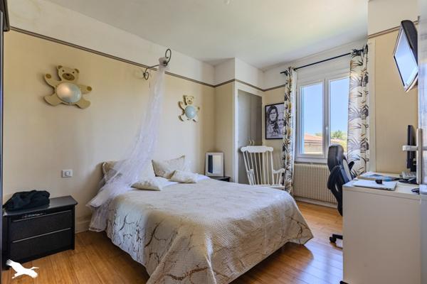 Maison à vendre |  Castillon-la-Bataille |  6 pièces | 158 m²