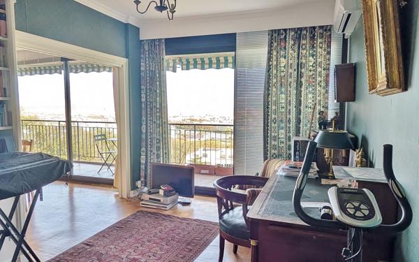 Appartement à vendre    5 pièces • 114,86 m2 Sainte-Foy-lès-Lyon