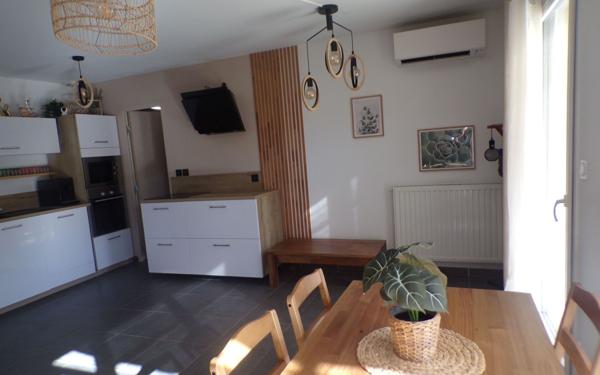 Maison à vendre    3 pièces • 67,10 m2 Peyrolles-en-Provence