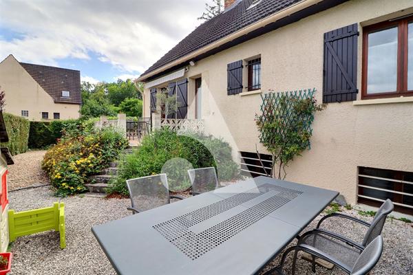 Maison 7 pièces 145 m2