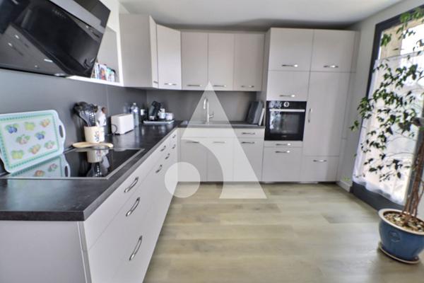 Maison 7 pièces 145 m2