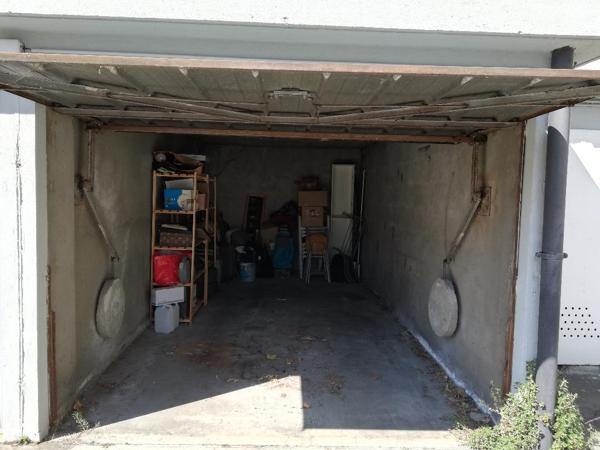 Garage Grenoble 16.5 m2