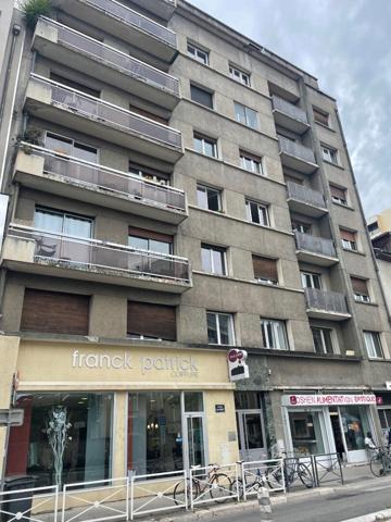 Garage Grenoble 16.5 m2