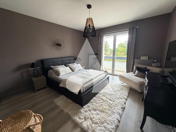 Maison 8 pièces 186 m2