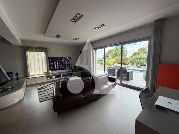 Maison 8 pièces 186 m2