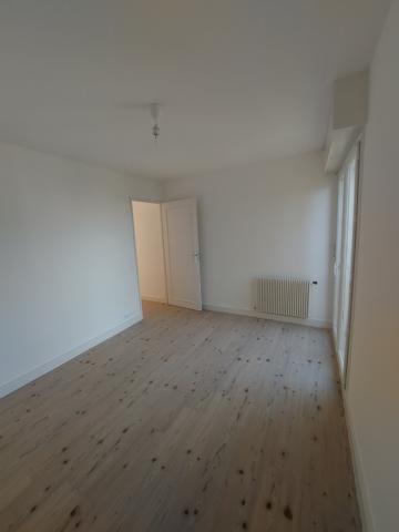 T4 rénové La Rochelle centre
