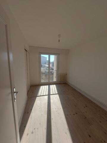 T4 rénové La Rochelle centre