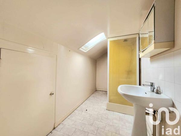 Maison 7 pièces de 123 m² à Poitiers (86000)