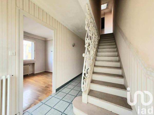 Maison 7 pièces de 123 m² à Poitiers (86000)