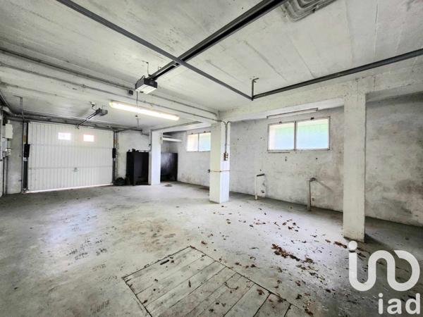 Maison 7 pièces de 123 m² à Poitiers (86000)