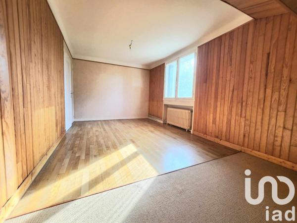 Maison 7 pièces de 123 m² à Poitiers (86000)